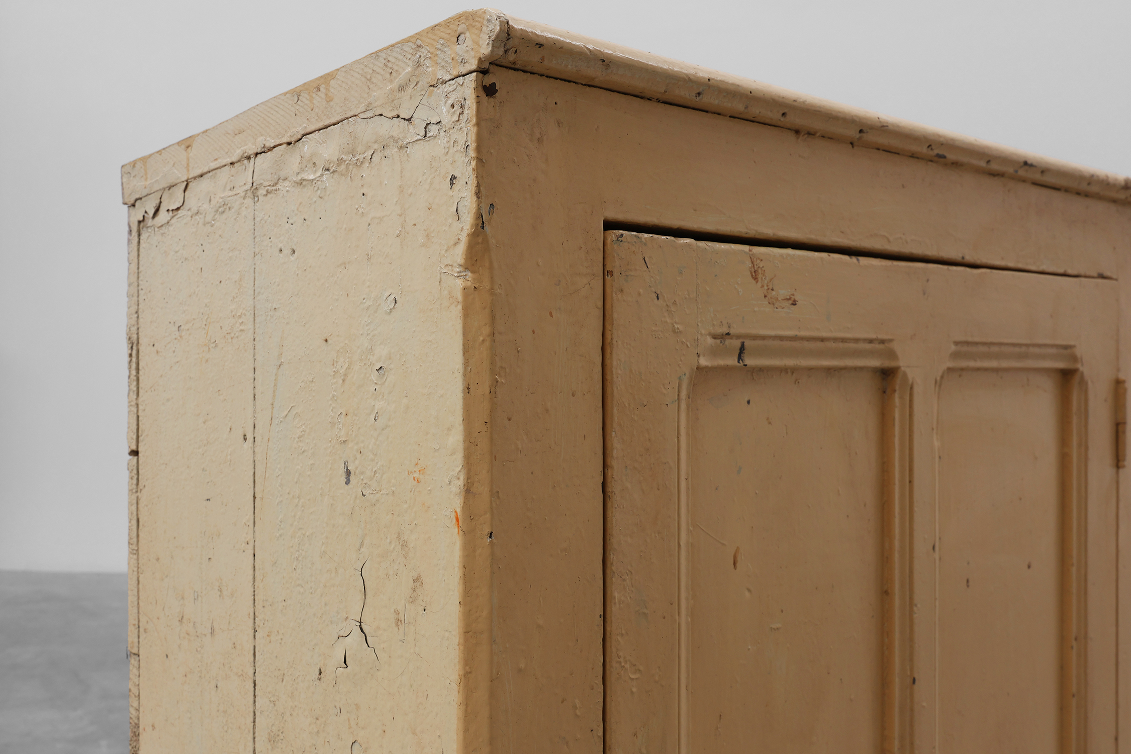 A Charming 19th-Century Pine Cabinet from the French Provencethumbnail